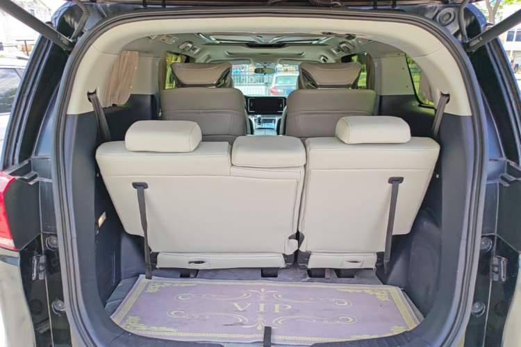 Used GAC Trumpchi M8 2023 Lingxiu Series 390T Luxury Edition Trunk
