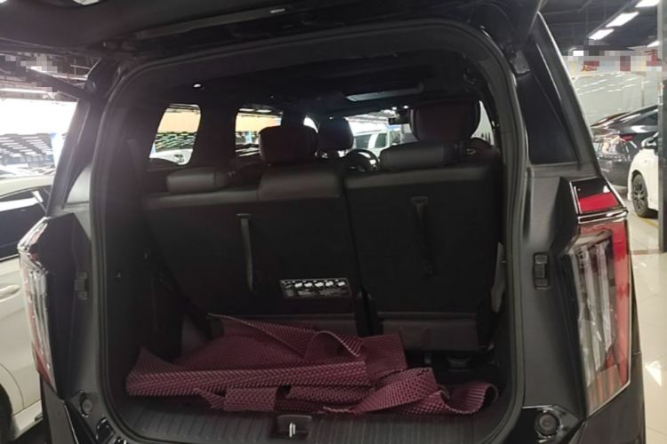 Used GAC Trumpchi M8 2023 Zongshi Series Dual-Motor YuZun Edition Trunk
