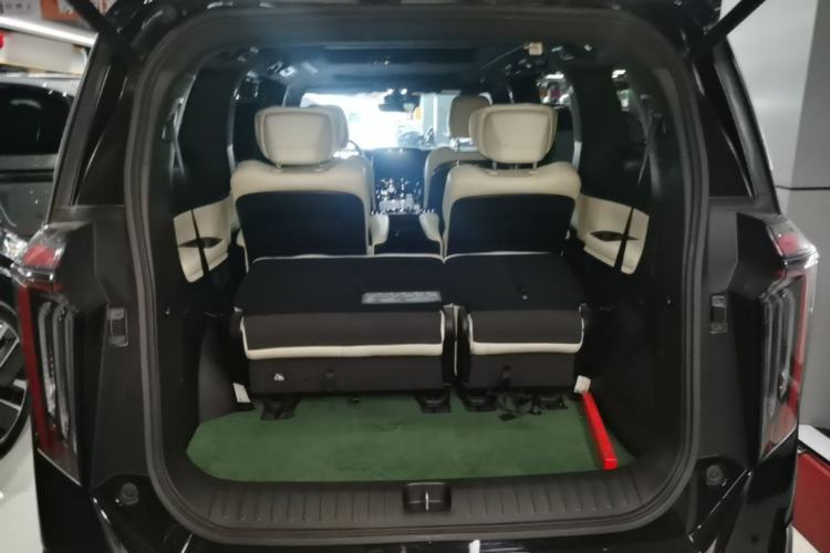 Used GAC Trumpchi M8 2023 Zongshi Series 400T Flagship Edition Trunk