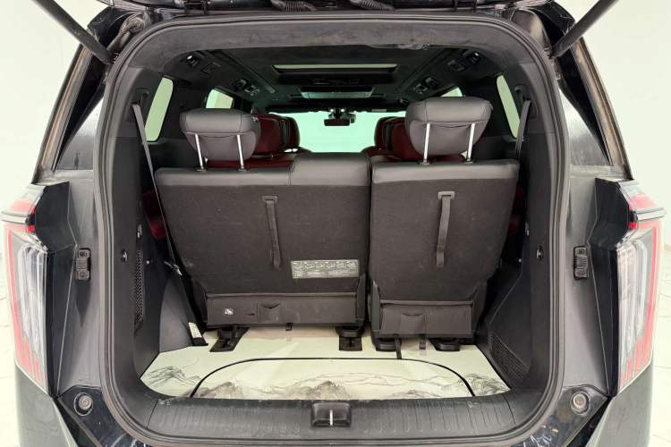 Used GAC Trumpchi M8 2023 Zongshi Series Dual-Motor YuZun Edition Trunk
