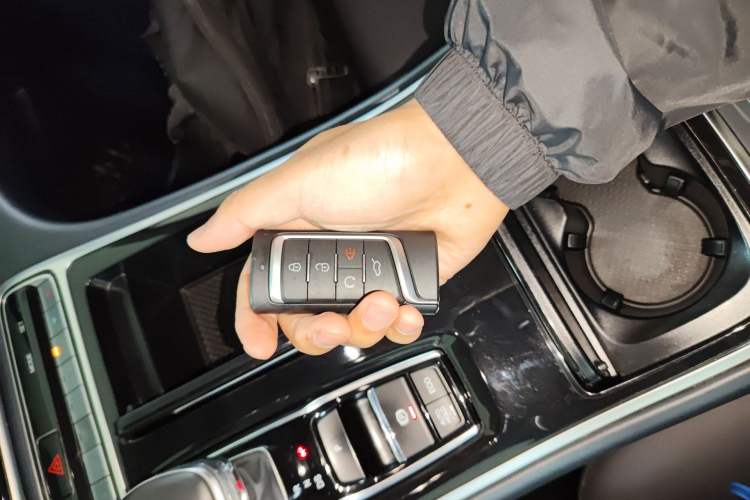 Used GAC Trumpchi M8 2023 Lingxiu Series 390T Luxury Edition Vehicle Key