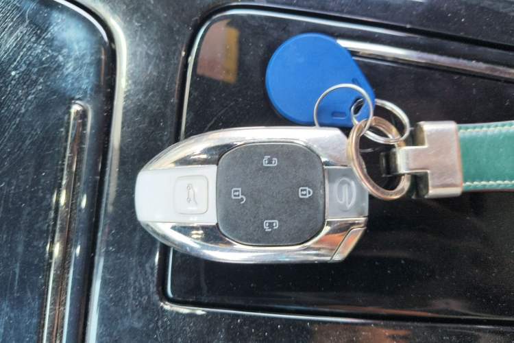 Used GAC Trumpchi M8 2023 Zongshi Series Dual-Motor Supreme Edition Vehicle Key