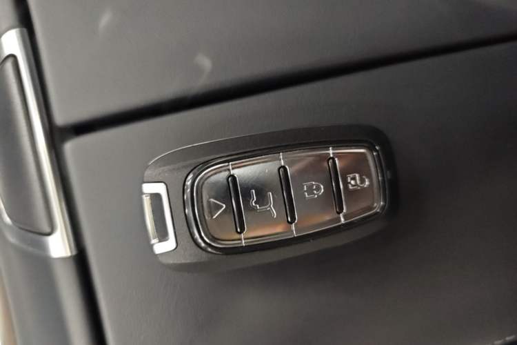 Used GAC Trumpchi M8 2023 Lingxiu Series 390T Prestige Edition Vehicle Key