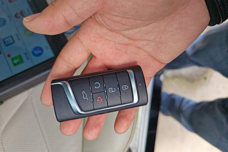 Used GAC Trumpchi M8 2023 Lingxiu Series 390T Luxury Edition Vehicle Key