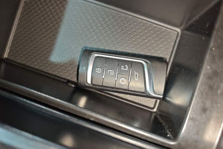 Used GAC Trumpchi M8 2023 Lingxiu Series 390T Deluxe Edition Vehicle Key