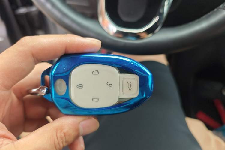 Used GAC Trumpchi M8 2023 Zongshi Series Dual-Motor YuZun Edition Vehicle Key