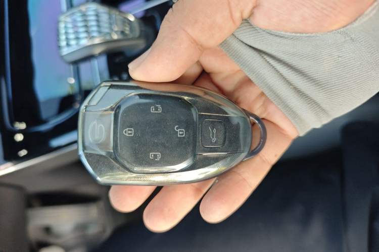 Used GAC Trumpchi M8 2023 Zongshi Series 400T Ultimate Edition Vehicle Key