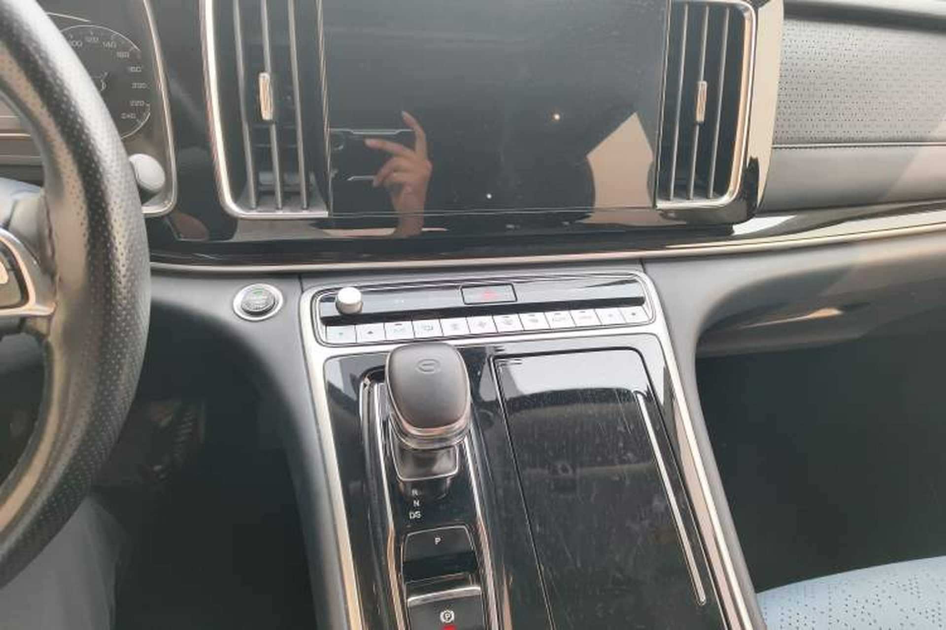 Used GAC Trumpchi M8 2023 Lingxiu Series 390T Luxury Edition Audio And AC Panel