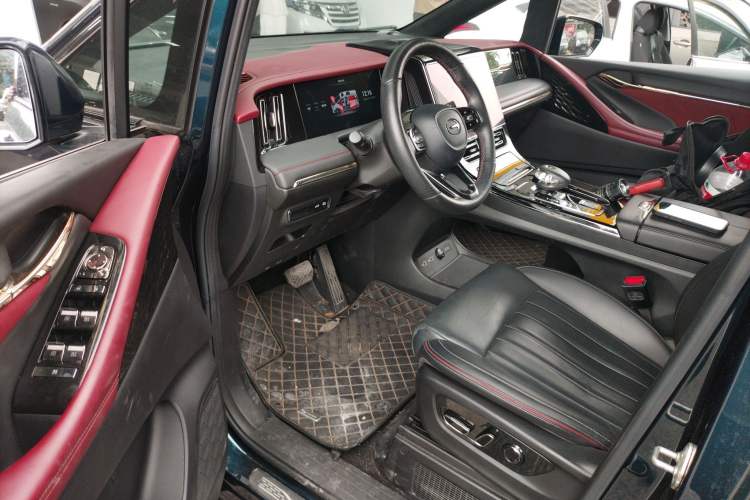 Used GAC Trumpchi M8 2023 Zongshi Series Dual-Motor Supreme Edition Driver Seat