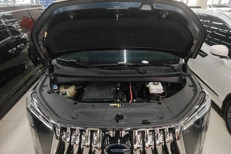 Used GAC Trumpchi M8 2023 Zongshi Series Dual-Motor Supreme Edition Engine Bay