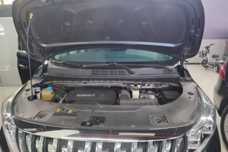 Used GAC Trumpchi M8 2023 Lingxiu Series 390T Prestige Edition Engine Bay