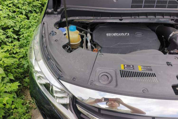 Used GAC Trumpchi M8 2023 Lingxiu Series 390T Prestige Edition Engine Bay Right