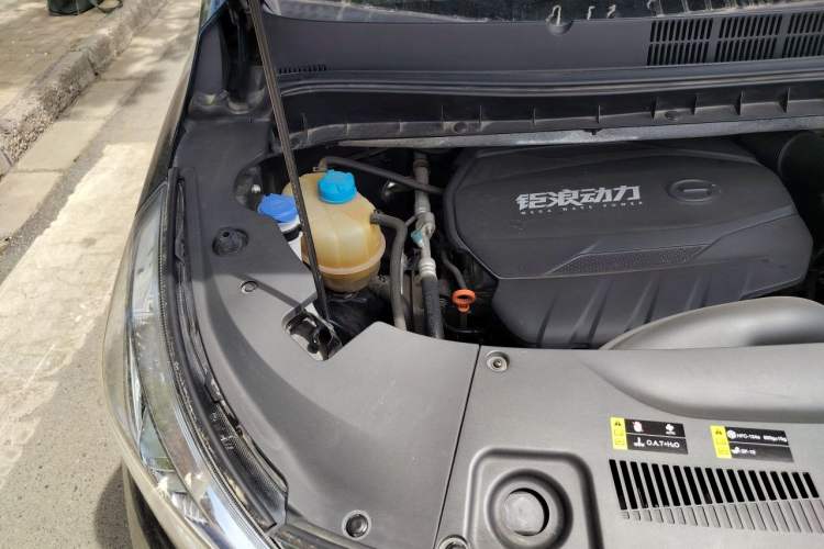 Used GAC Trumpchi M8 2023 Lingxiu Series 390T Flagship Edition Engine Bay Right