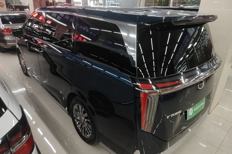 Used GAC Trumpchi M8 2023 Zongshi Series Dual-Motor Supreme Edition Exterior 2