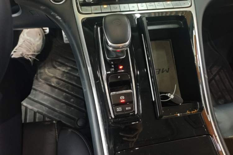 Used GAC Trumpchi M8 2023 Lingxiu Series 390T Prestige Edition Gear Lever