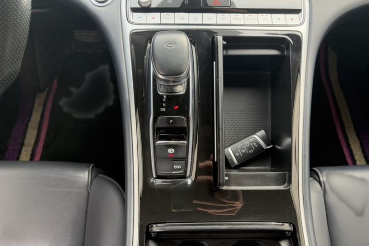 Used GAC Trumpchi M8 2023 Lingxiu Series 390T Prestige Edition Gear Lever