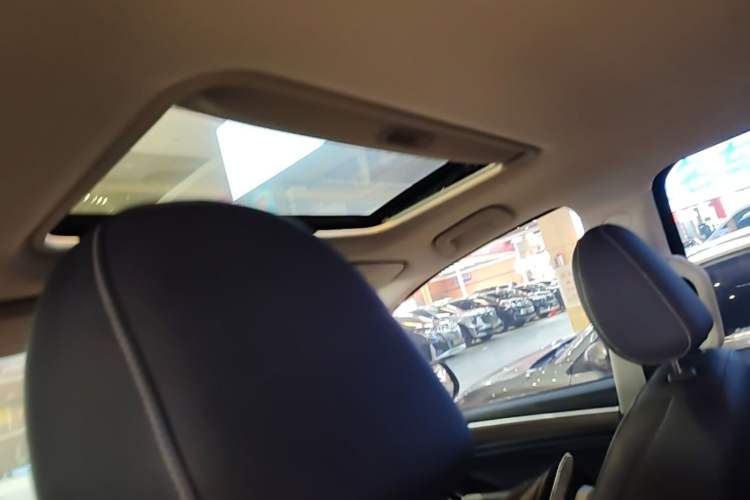 Used GAC Trumpchi M8 2023 Lingxiu Series 390T Luxury Edition Headliner