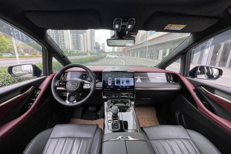 Used GAC Trumpchi M8 2023 Zongshi Series Dual-Motor YuZun Edition Interior 3