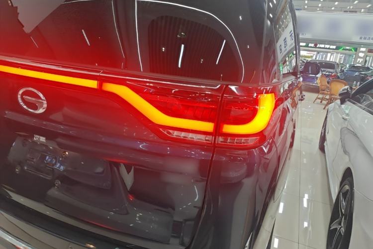 Used GAC Trumpchi M8 2023 Lingxiu Series 390T Prestige Edition Right Rear Taillight