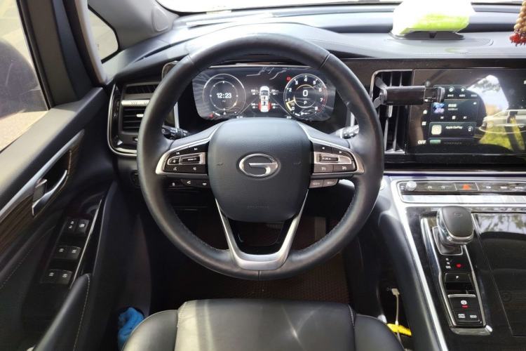 Used GAC Trumpchi M8 2023 Lingxiu Series 390T Flagship Edition Steering Wheel