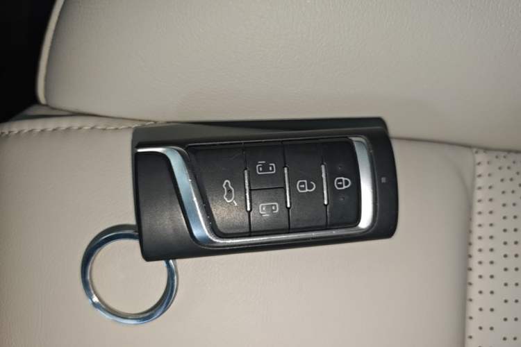 Used GAC Trumpchi M8 2023 Lingxiu Series 390T Prestige Edition Vehicle Key