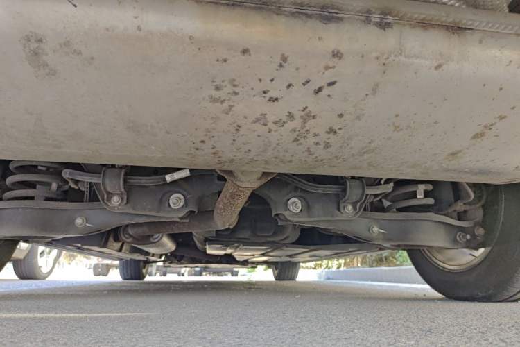 Used GAC Trumpchi M8 2023 Zongshi Series Dual-Motor YuZun Edition Chassis Rear