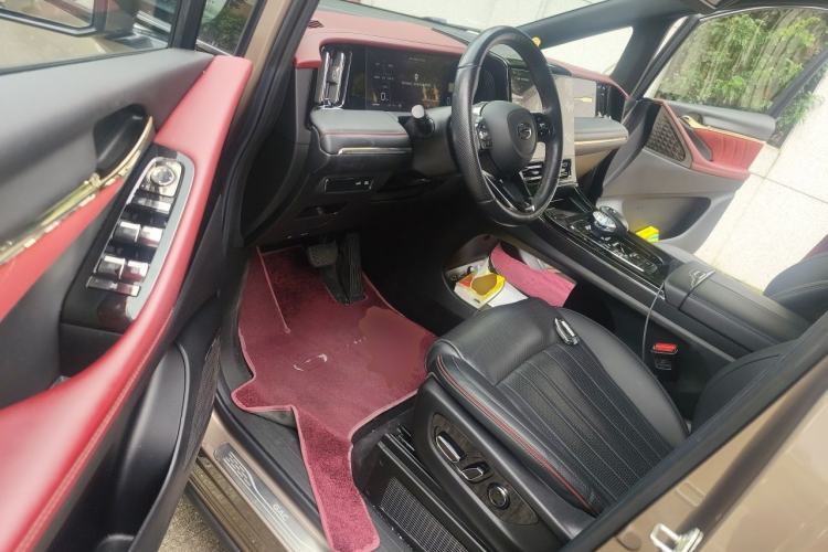 Used GAC Trumpchi M8 2023 Zongshi Series Dual-Motor YuZun Edition Driver Seat
