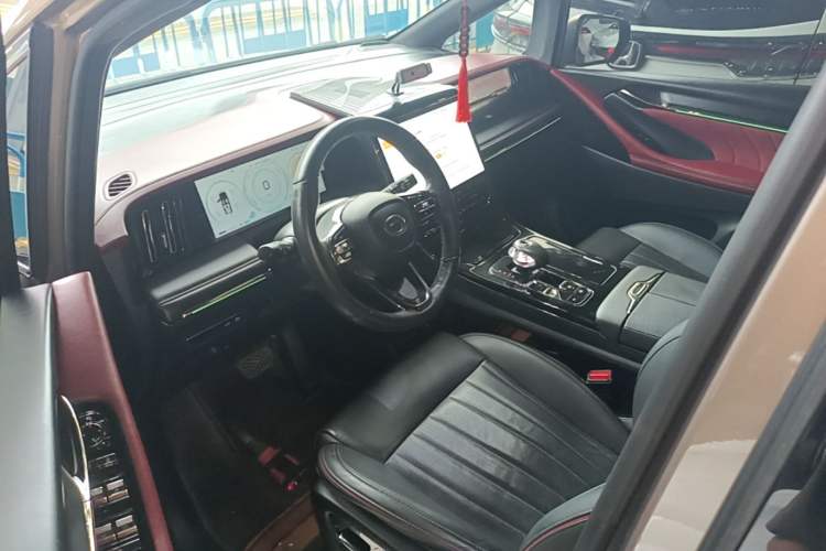 Used GAC Trumpchi M8 2023 Zongshi Series Dual-Motor Supreme Edition Driver Seat