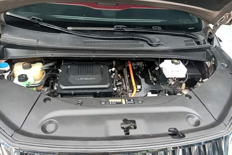Used GAC Trumpchi M8 2023 Zongshi Series Dual-Motor Supreme Edition Engine Bay