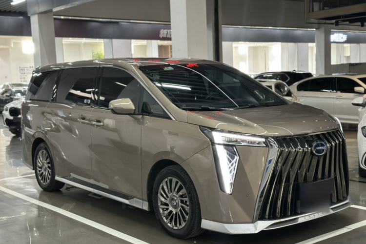 Used GAC Trumpchi M8 2023 Zongshi Series Dual-Motor Flagship Edition Exterior 3