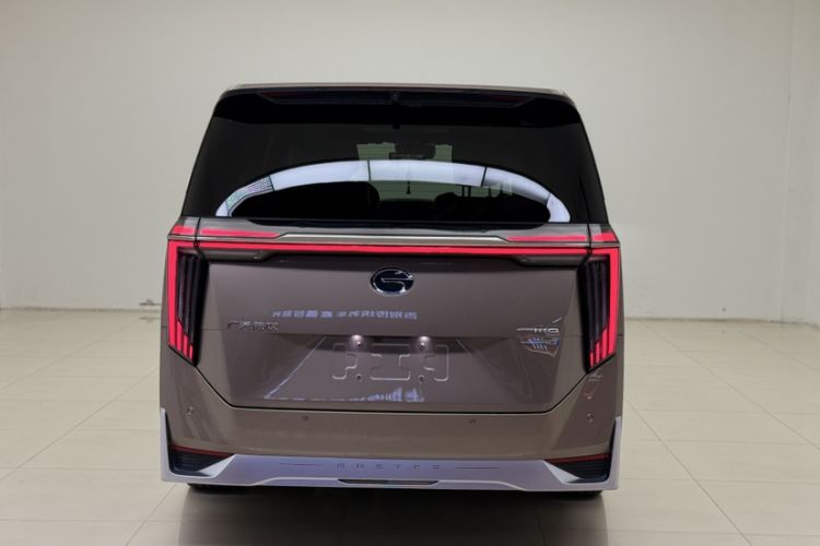 Used GAC Trumpchi M8 2023 Zongshi Series Dual-Motor YuZun Edition Exterior 4