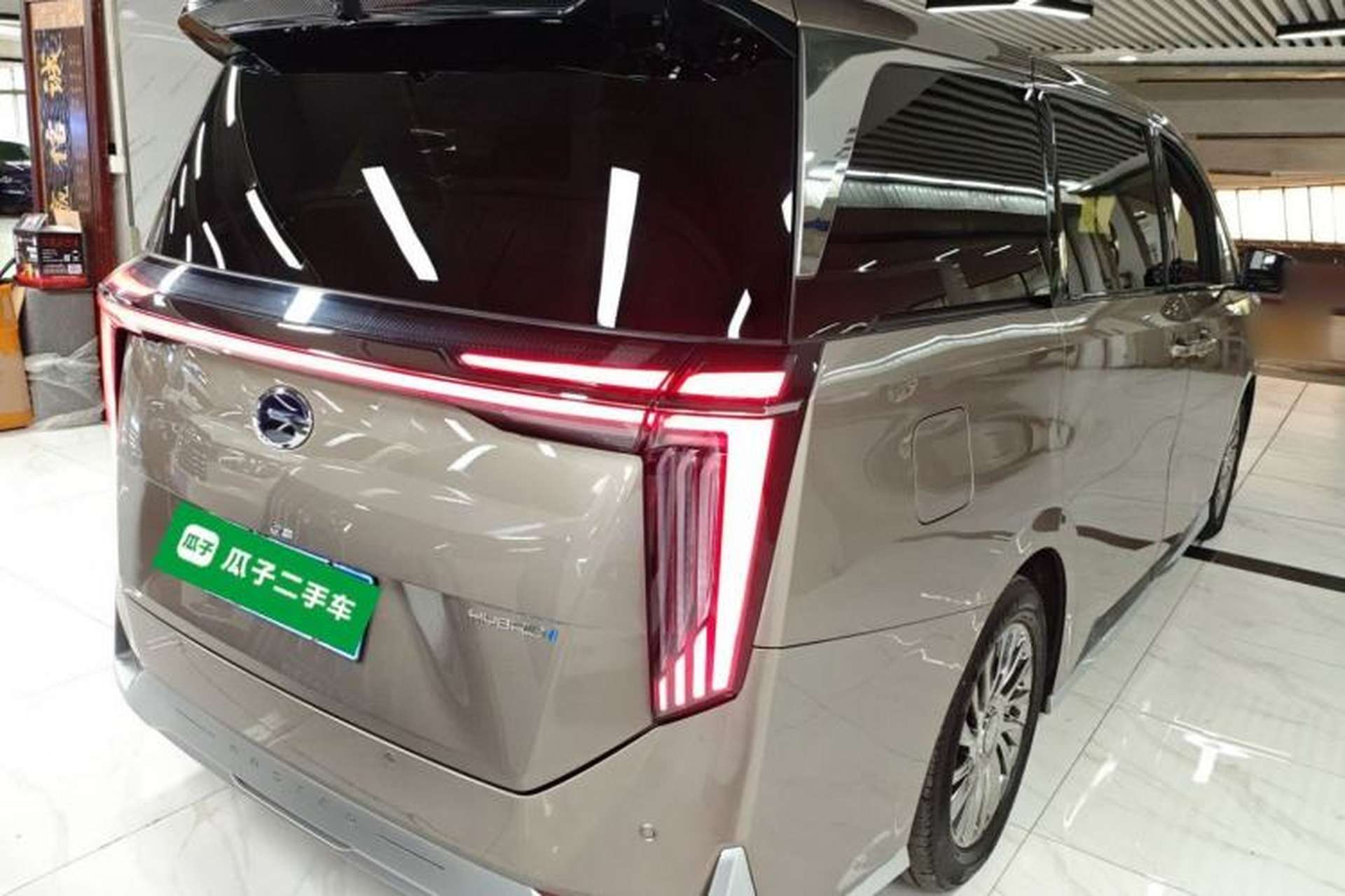 Used GAC Trumpchi M8 2023 Zongshi Series Dual-Motor YuZun Edition Exterior 5