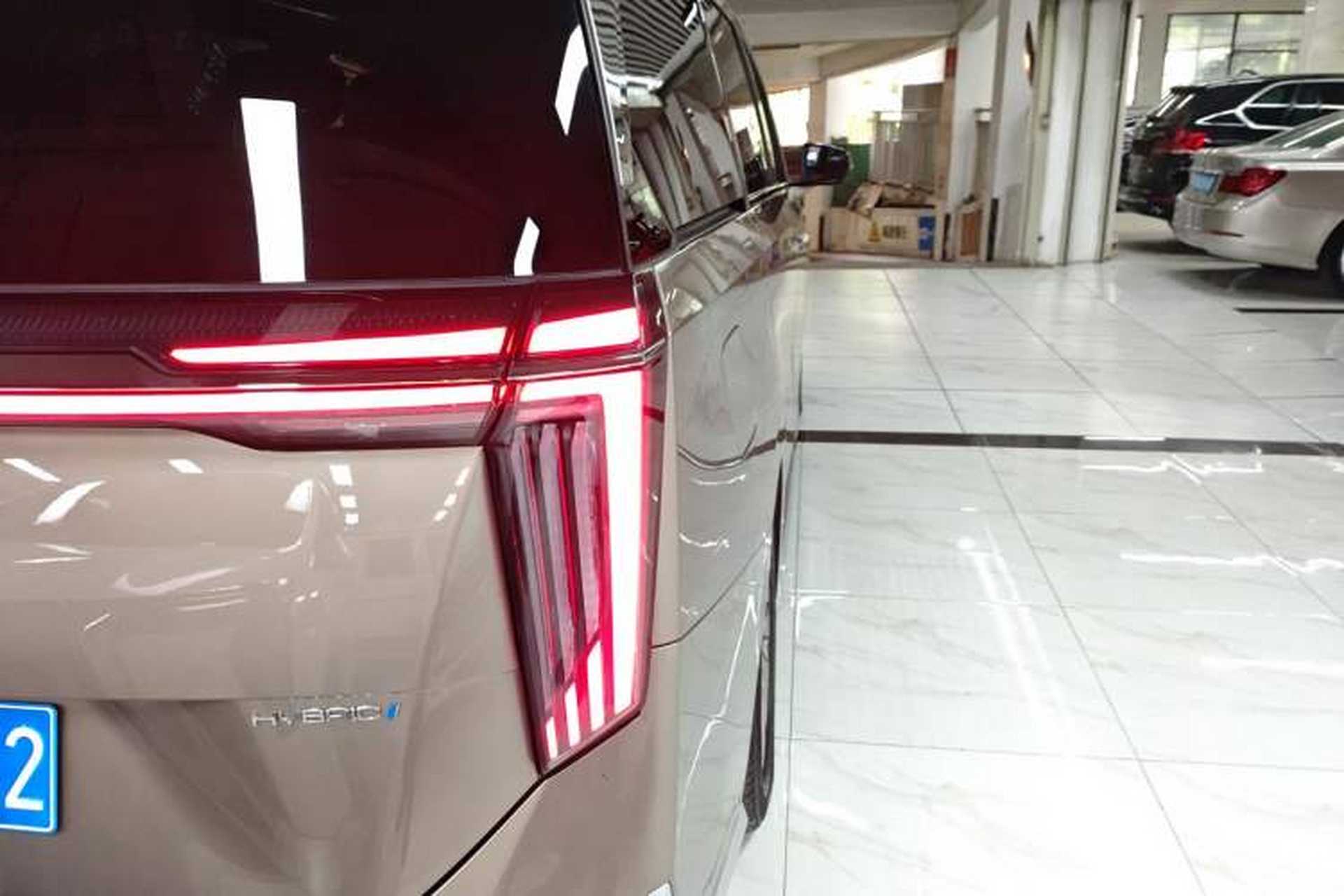 Used GAC Trumpchi M8 2023 Zongshi Series Dual-Motor YuZun Edition Exterior 6