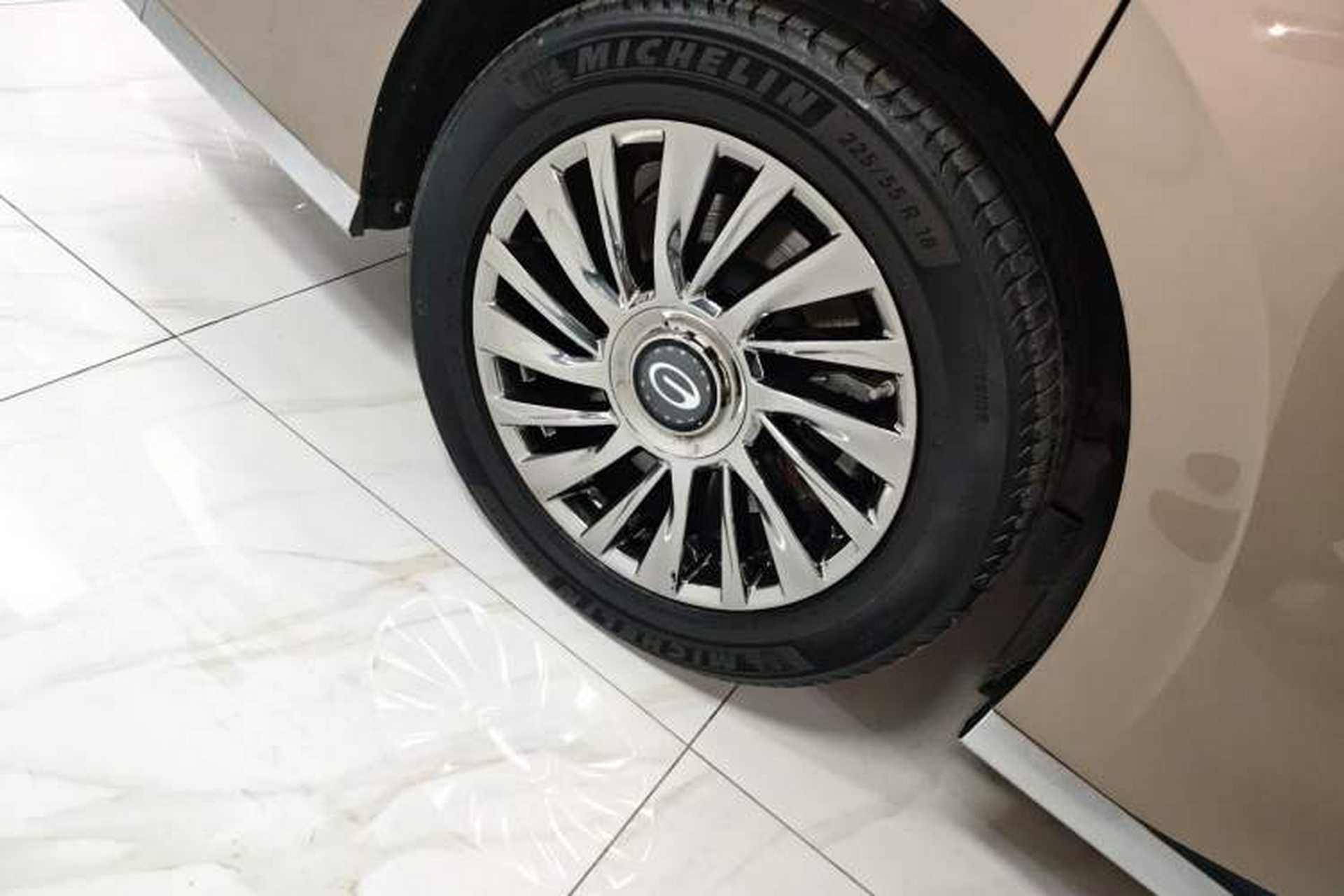 Used GAC Trumpchi M8 2023 Zongshi Series Dual-Motor YuZun Edition Exterior 8