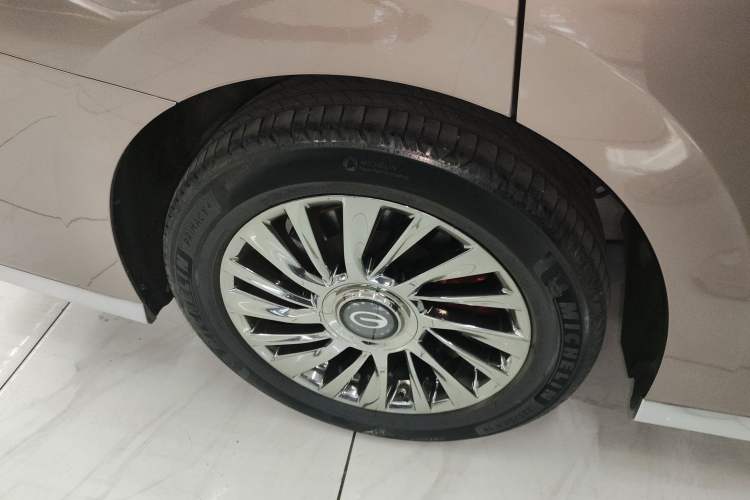 Used GAC Trumpchi M8 2023 Zongshi Series 400T Flagship Edition Exterior 8