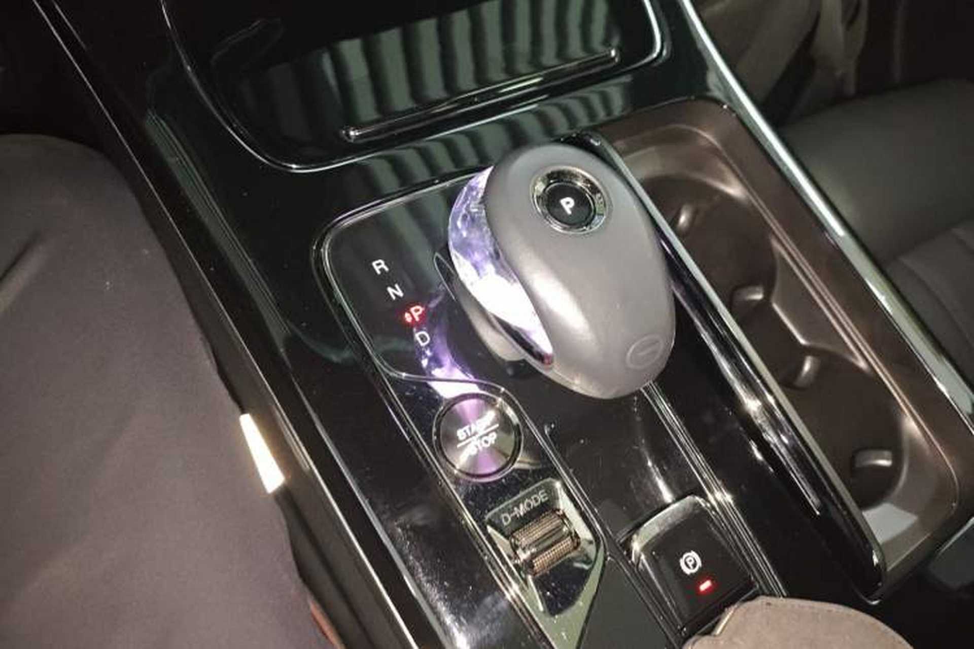Used GAC Trumpchi M8 2023 Zongshi Series Dual-Motor YuZun Edition Gear Lever
