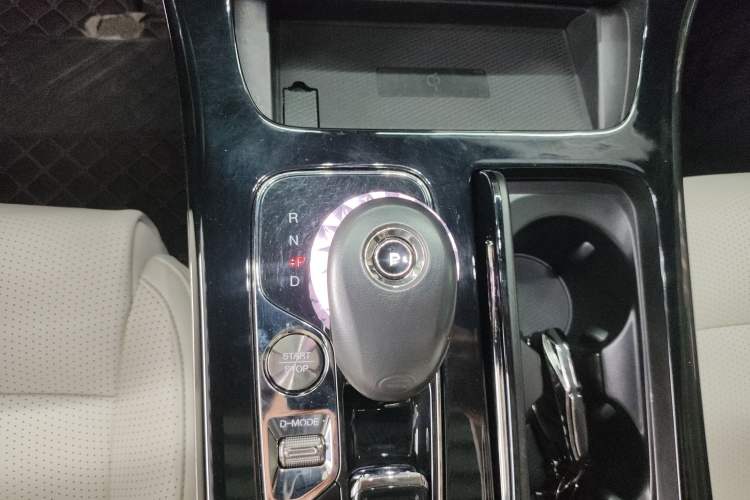 Used GAC Trumpchi M8 2023 Zongshi Series 400T Flagship Edition Gear Lever