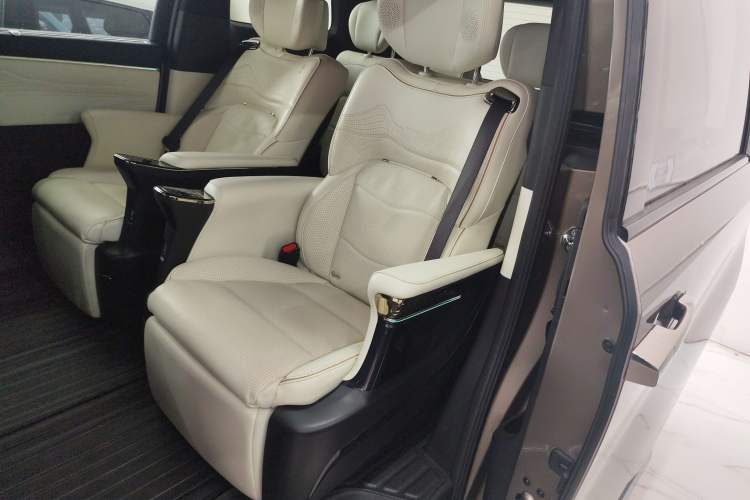 Used GAC Trumpchi M8 2023 Zongshi Series 400T Flagship Edition Interior 1