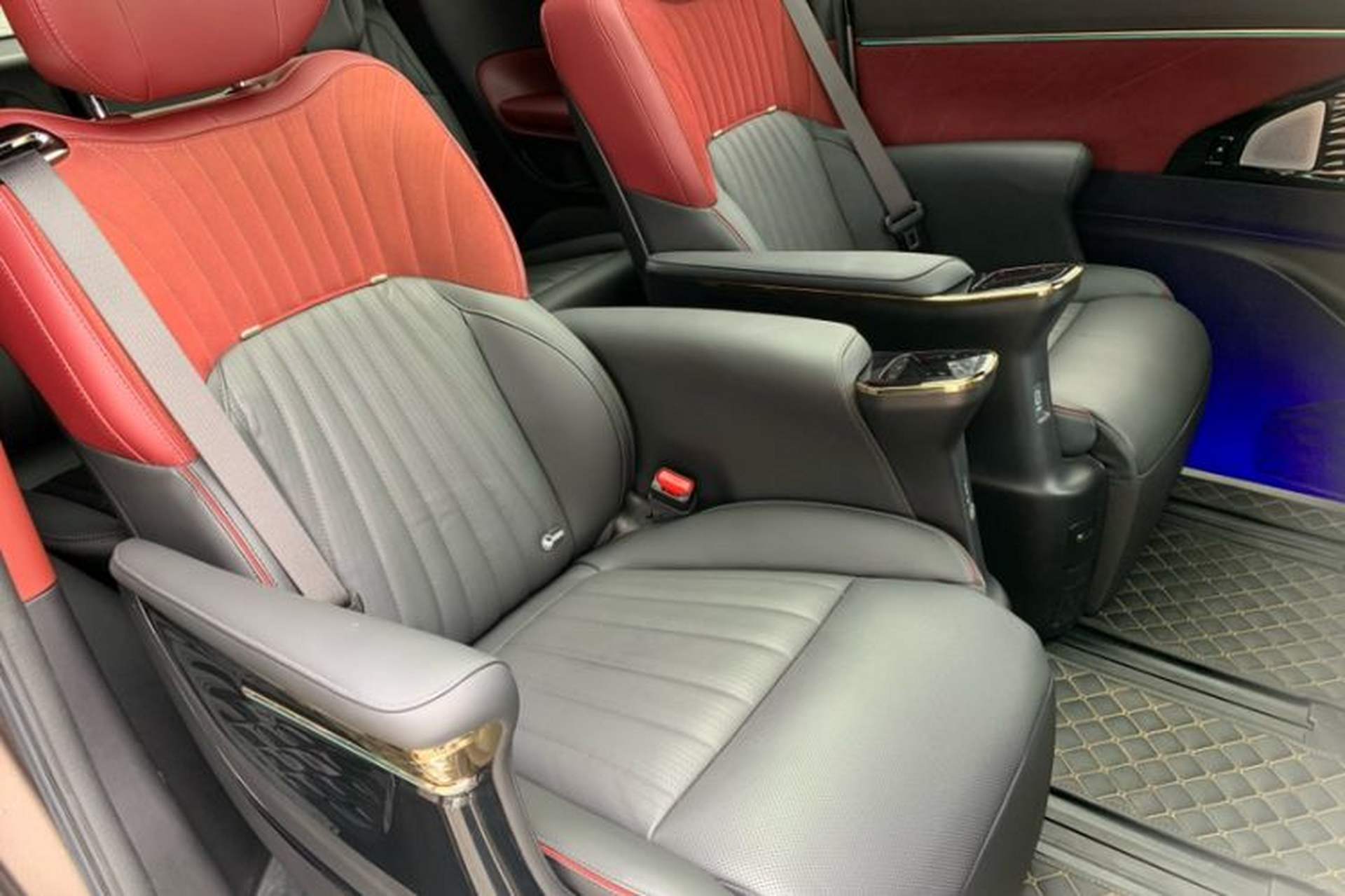 Used GAC Trumpchi M8 2023 Zongshi Series 400T Ultimate Edition Interior 14