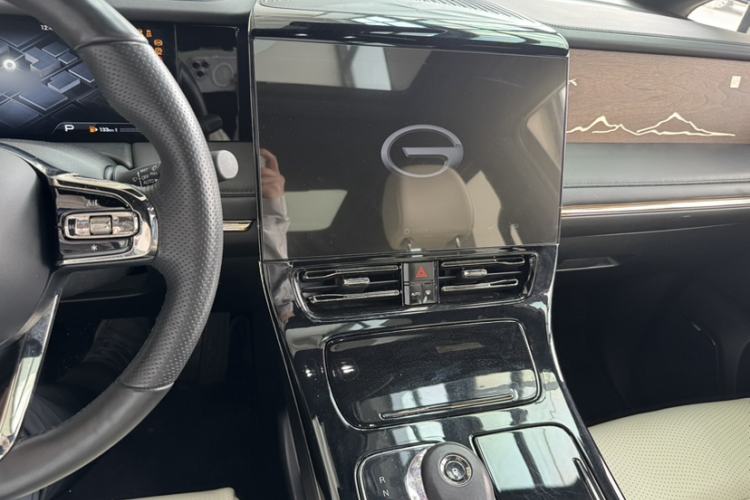 Used GAC Trumpchi M8 2023 Zongshi Series 400T Flagship Edition Interior 2