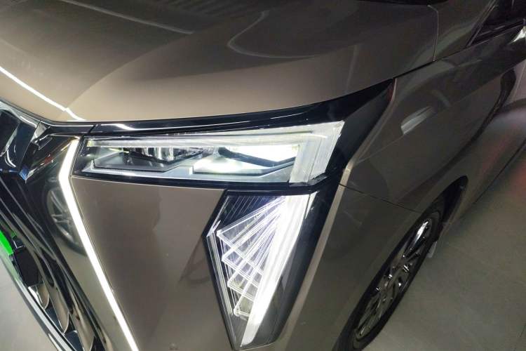 Used GAC Trumpchi M8 2023 Zongshi Series 400T Flagship Edition Left Front Headlight