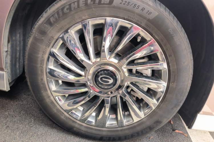 Used GAC Trumpchi M8 2023 Zongshi Series 400T Ultimate Edition Right Front Wheel Hub