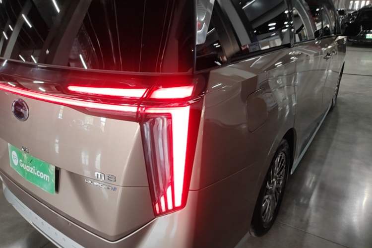 Used GAC Trumpchi M8 2023 Zongshi Series Dual-Motor Flagship Edition Right Rear Taillight