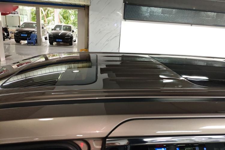 Used GAC Trumpchi M8 2023 Zongshi Series Dual-Motor YuZun Edition Roof