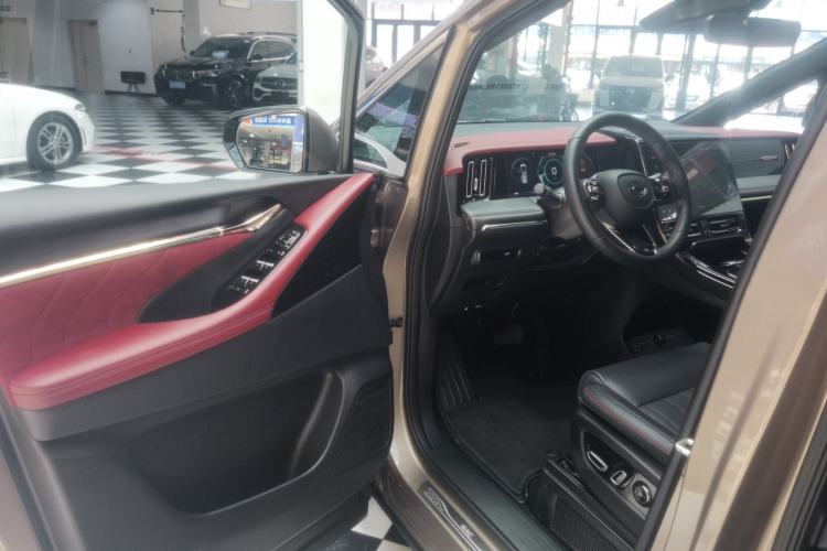 Used GAC Trumpchi M8 2023 Zongshi Series 400T Ultimate Edition Interior 3