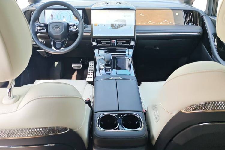 Used GAC Trumpchi M8 2023 Zongshi Series Dual-Motor Flagship Edition Interior 4