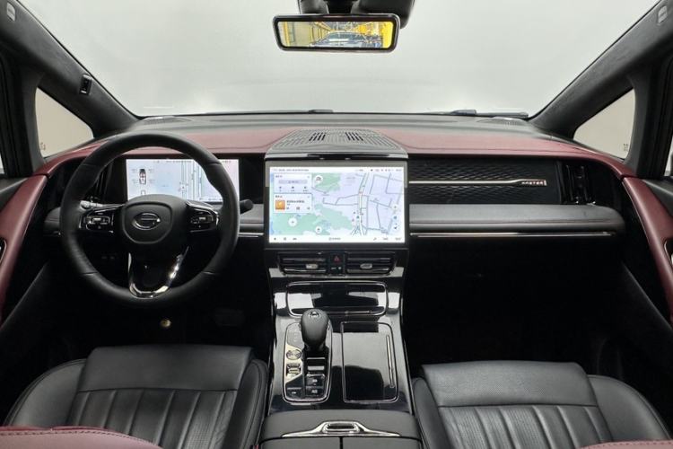 Used GAC Trumpchi M8 2023 Zongshi Series Dual-Motor YuZun Edition Interior 5