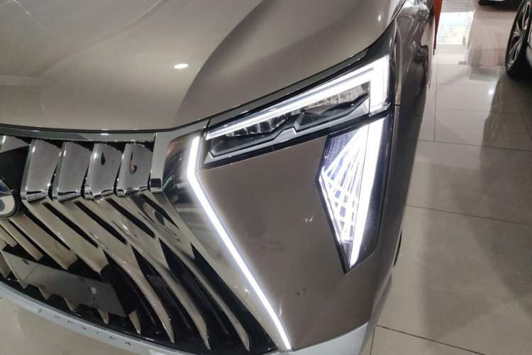 Used GAC Trumpchi M8 2023 Zongshi Series Dual-Motor YuZun Edition Left Front Headlight