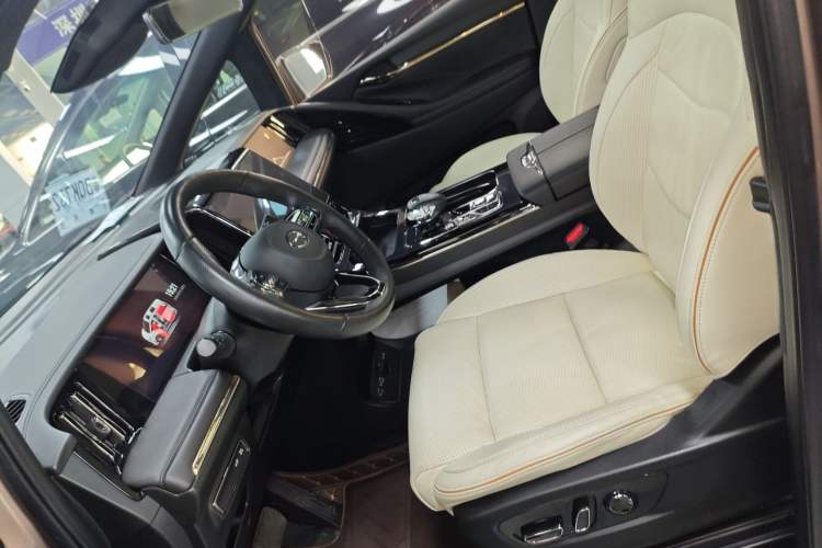Used GAC Trumpchi M8 2023 Zongshi Series Dual-Motor YuZun Edition Left Front Seat