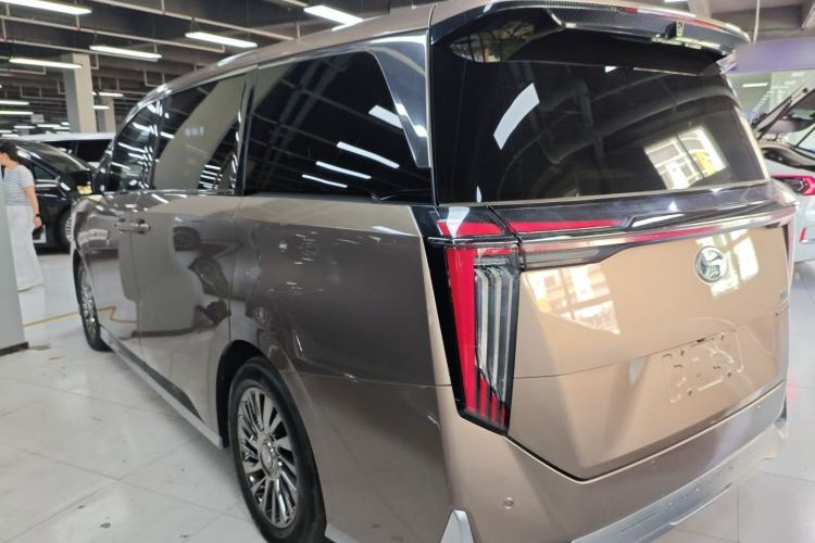 Used GAC Trumpchi M8 2023 Zongshi Series Dual-Motor YuZun Edition Rear Left 45 Deg